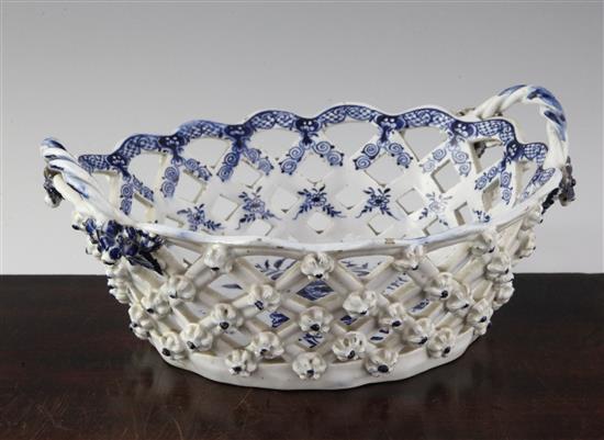 A Lowestoft blue and white Pine Cone pattern oval chestnut basket, c.1775-85, 9.25in.